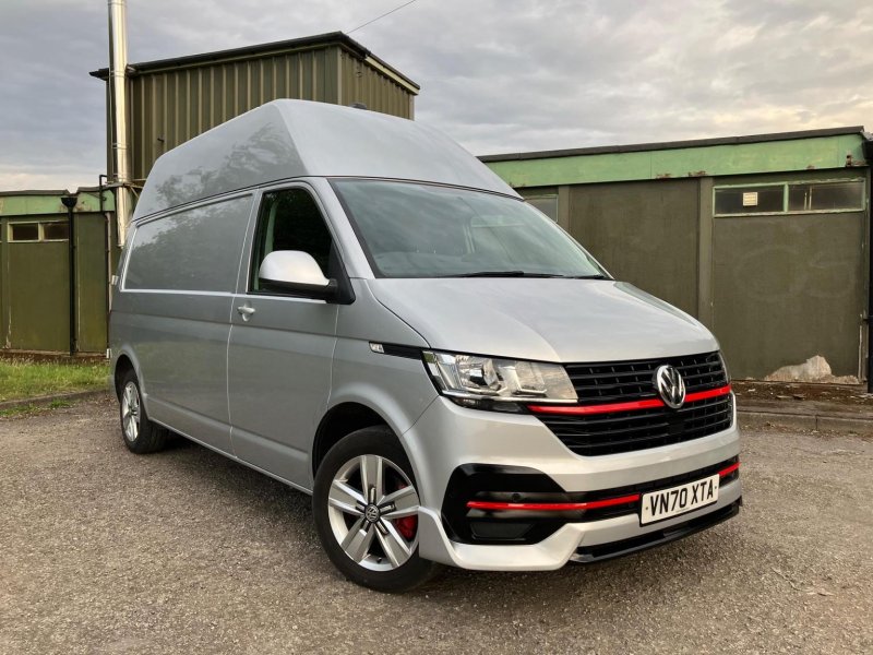 VOLKSWAGEN TRANSPORTER 2.0 TDI T32 Startline 4Motion LWB High Roof Euro 6 (s/s) 5dr