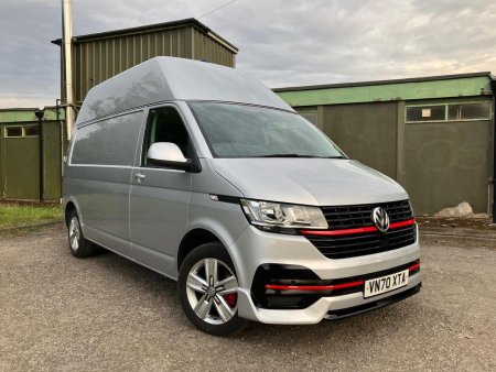 VOLKSWAGEN TRANSPORTER 2.0 TDI T32 Startline 4Motion LWB High Roof Euro 6 (s/s) 5dr